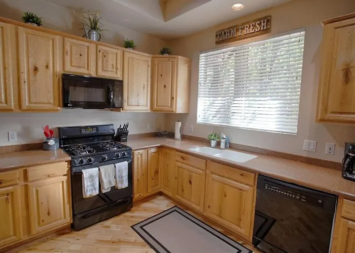 Summer Special-pinetop Cabin-great 4 Family