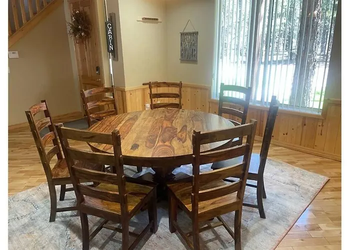 Holiday home Summer Special-pinetop Cabin-great 4 Family